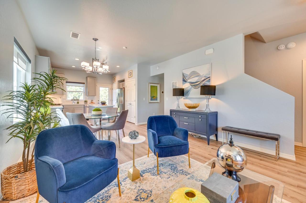 Modern Vacation With 2 Living Areas Holiday home Flagstaff